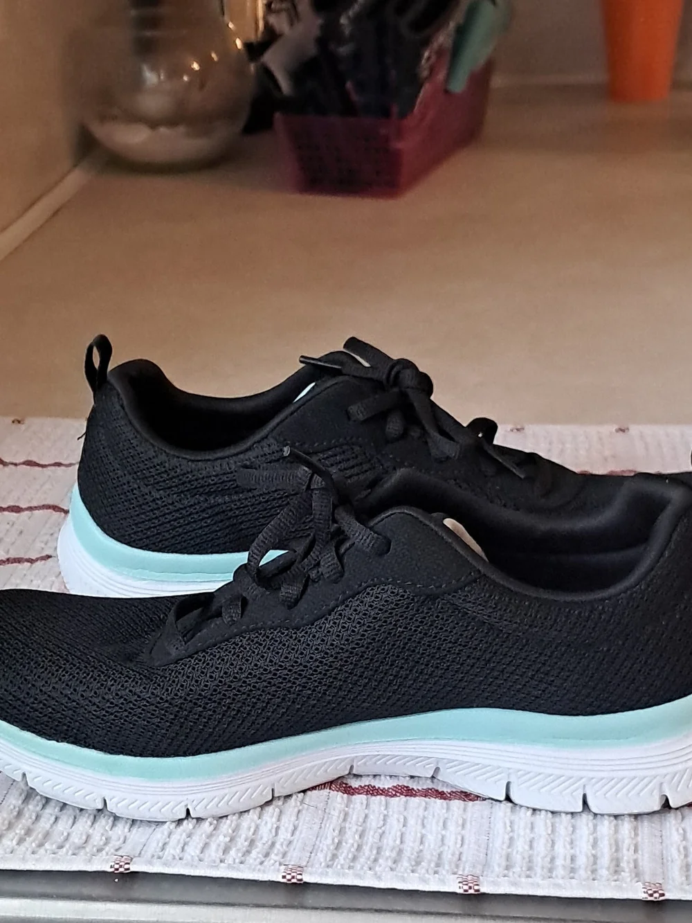 SKECHERS Flex-Lite Air-Cooled Memory Foam Lace Up Sneakers Black Size 8.5